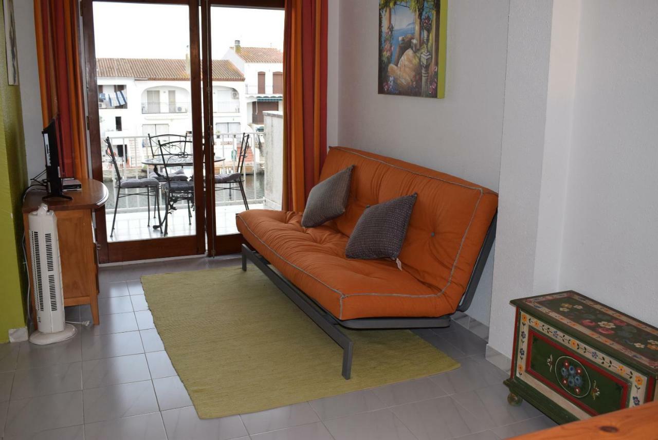 Apartamento Con Bonitas Vistas Al Canal Ref 337 Емпуриабрава Екстериор снимка